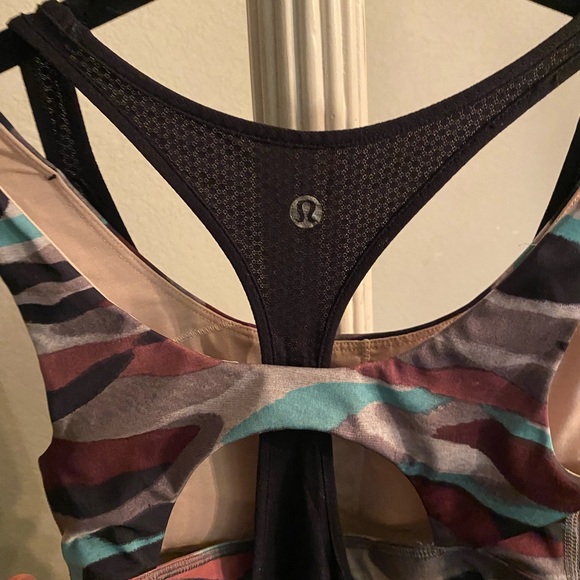 LULULEMON All Sport Support Tank w/ built in Bra - NWOT - Size 4 - Picture 5 of 7